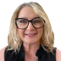 Bios 20230510 Hilary Watt Headshot - 1x1@600