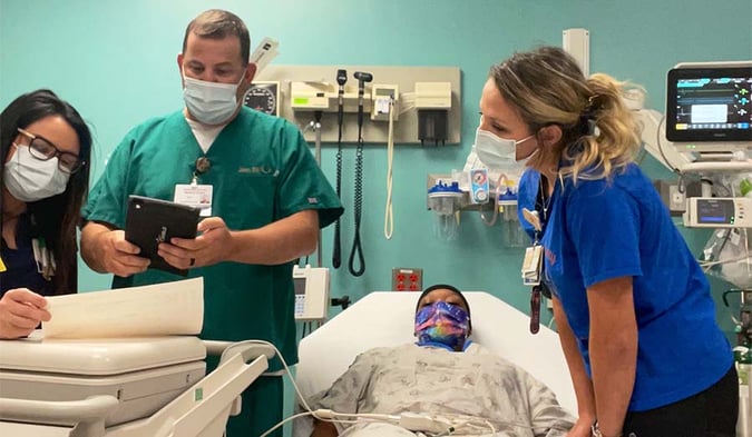 Ouachita nurses with patient