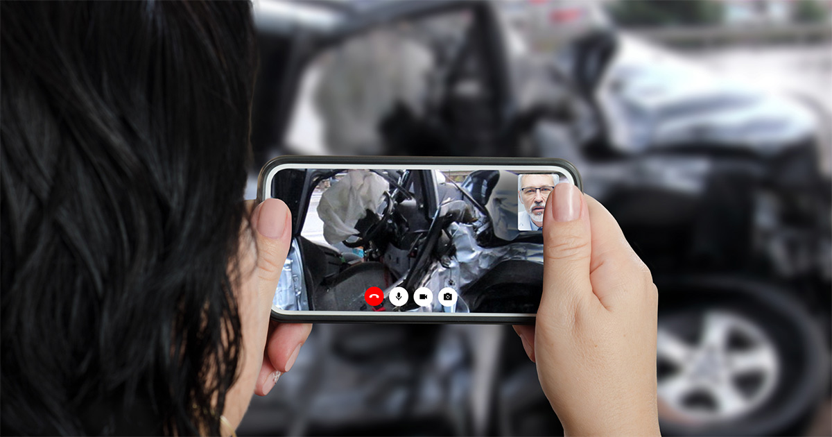 medic-car-crash-video-call