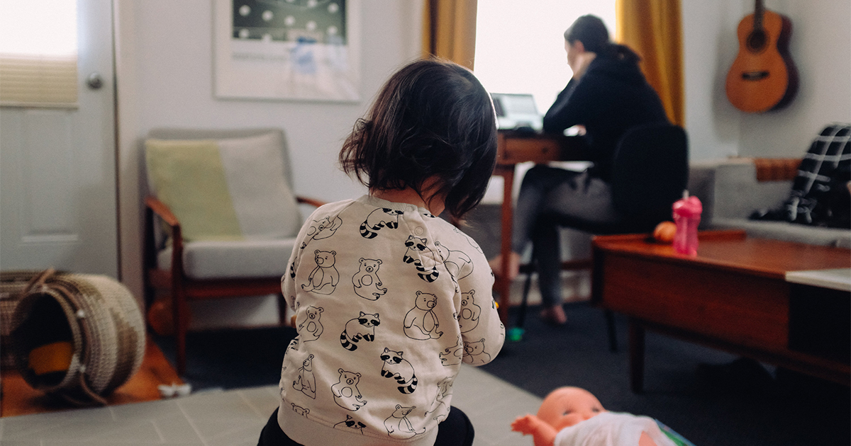 parent-child-work-from-home